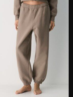 Mega Jogger Sweatfleece Pant in Heather Nomad Taupe (Small)